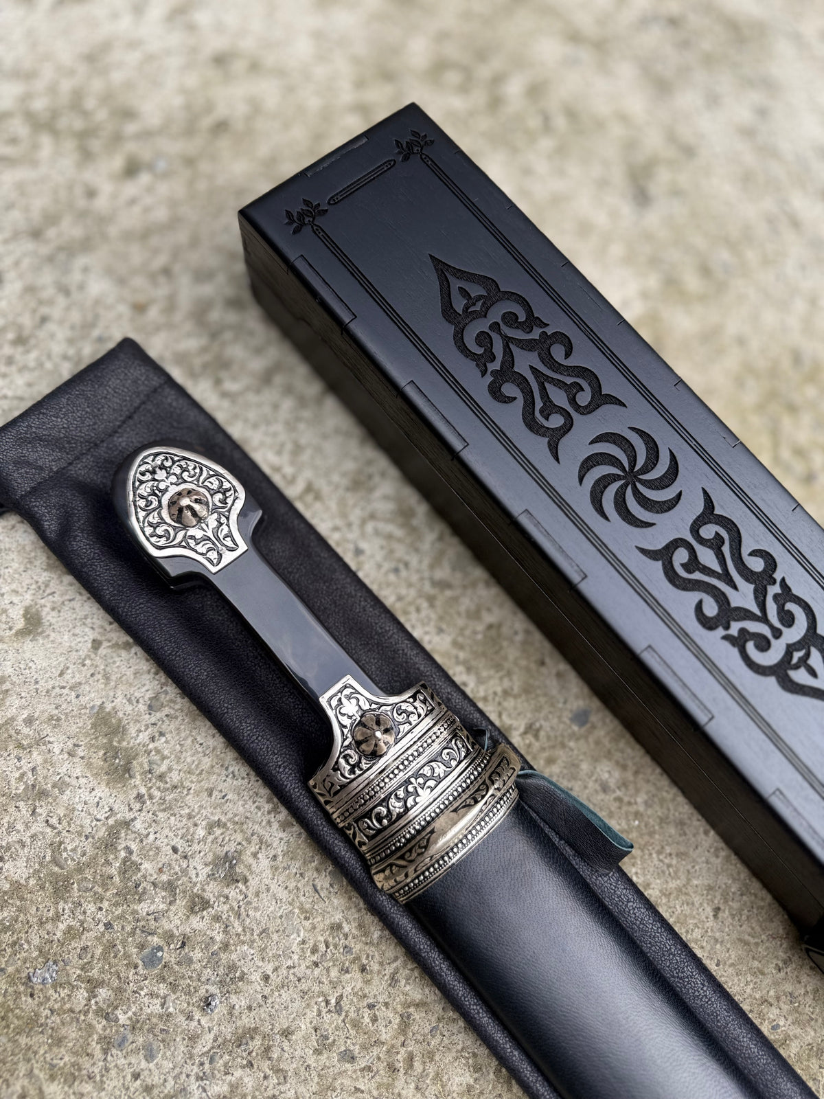 Georgian Dagger (024)