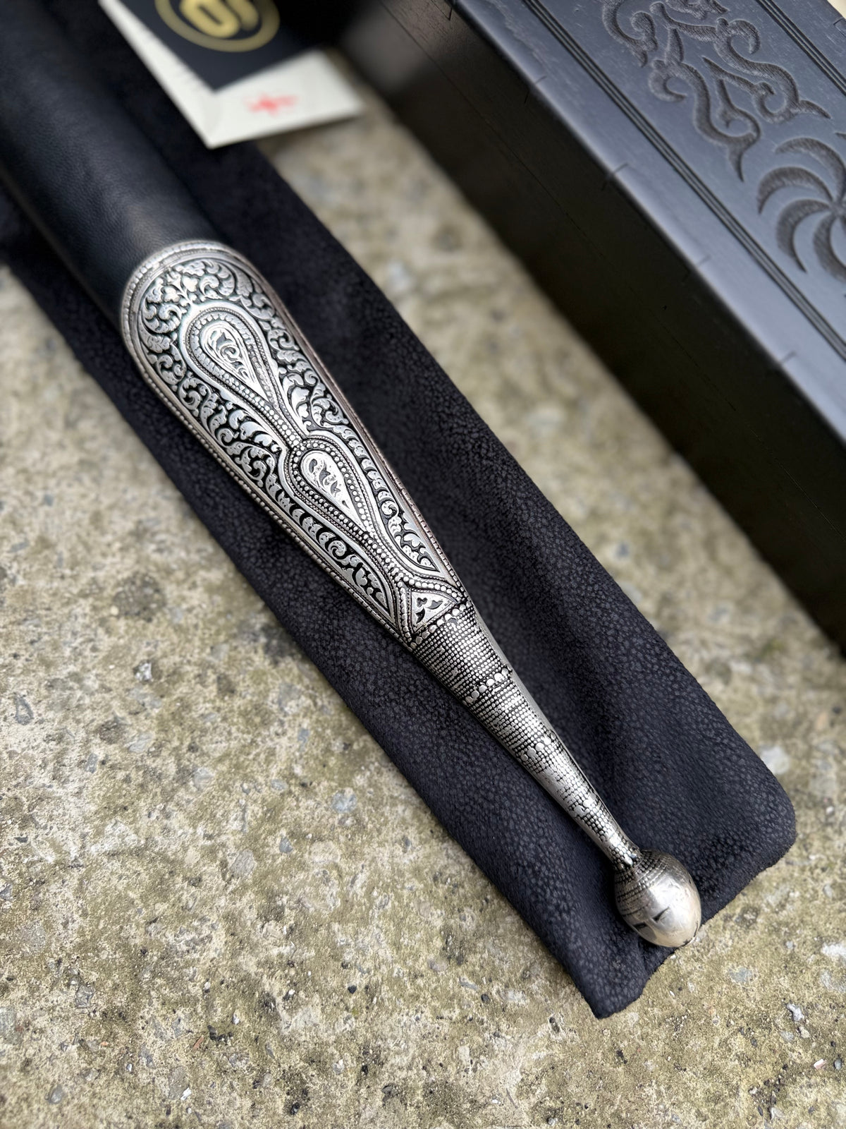 Кинжал (034)