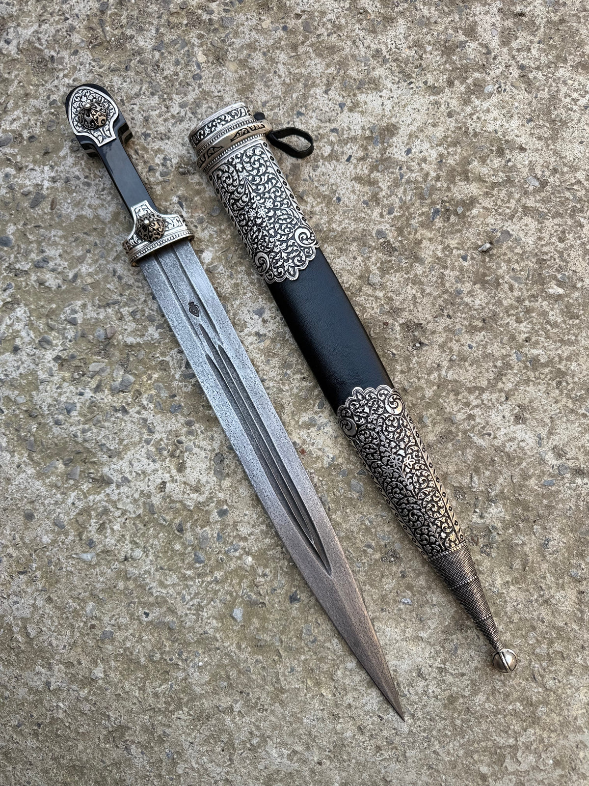 Georgian Dagger (035)