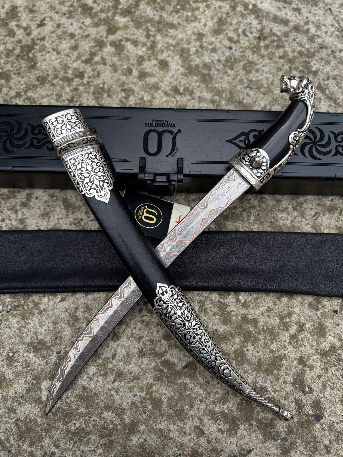 Bebut Dagger "Lion" (041)