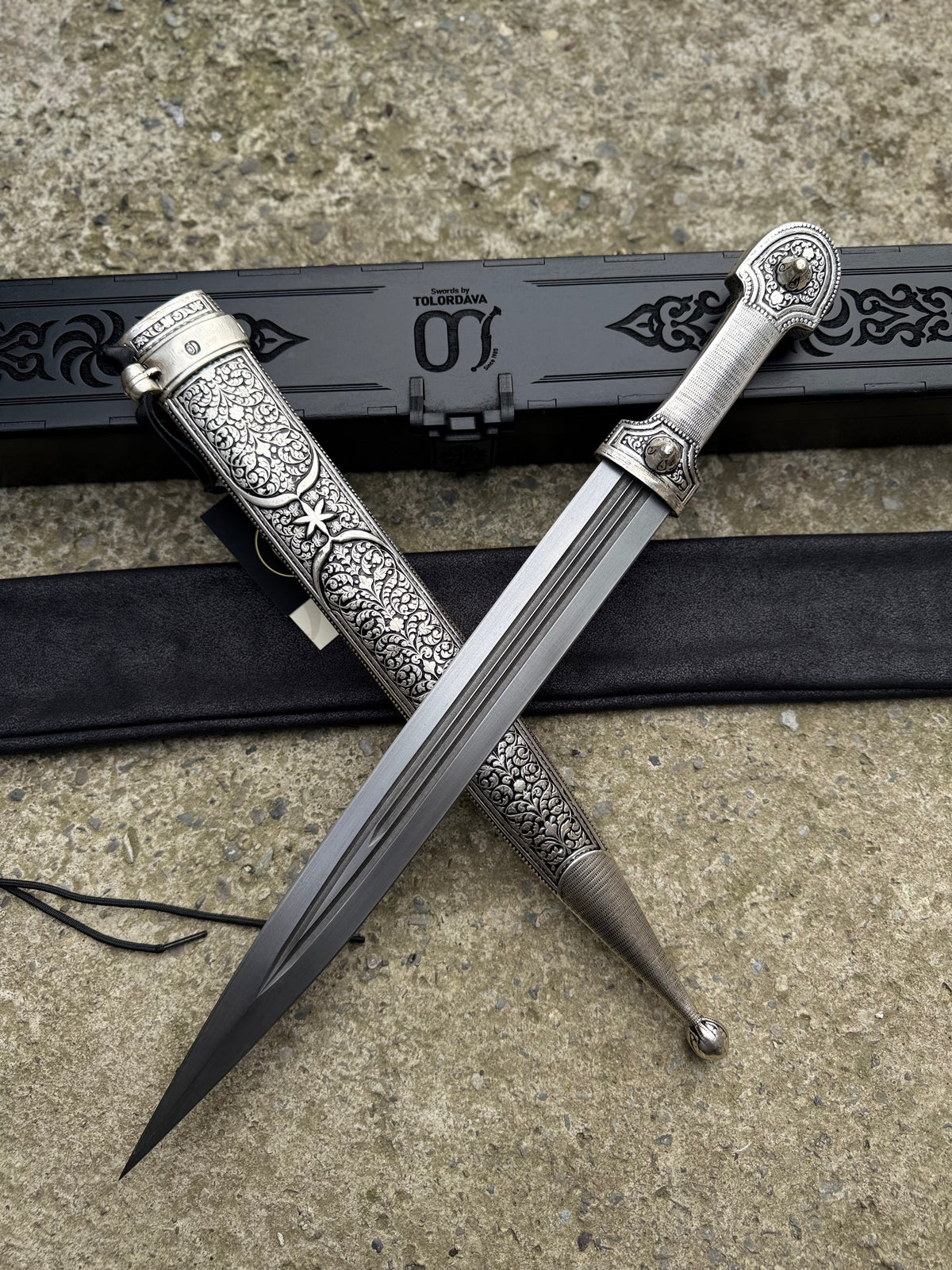 Georgian Dagger (048)