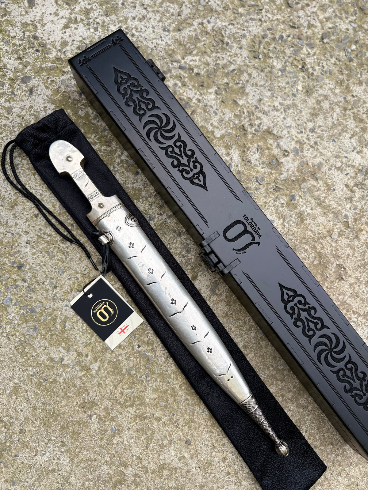 Caucasian Dagger (030)