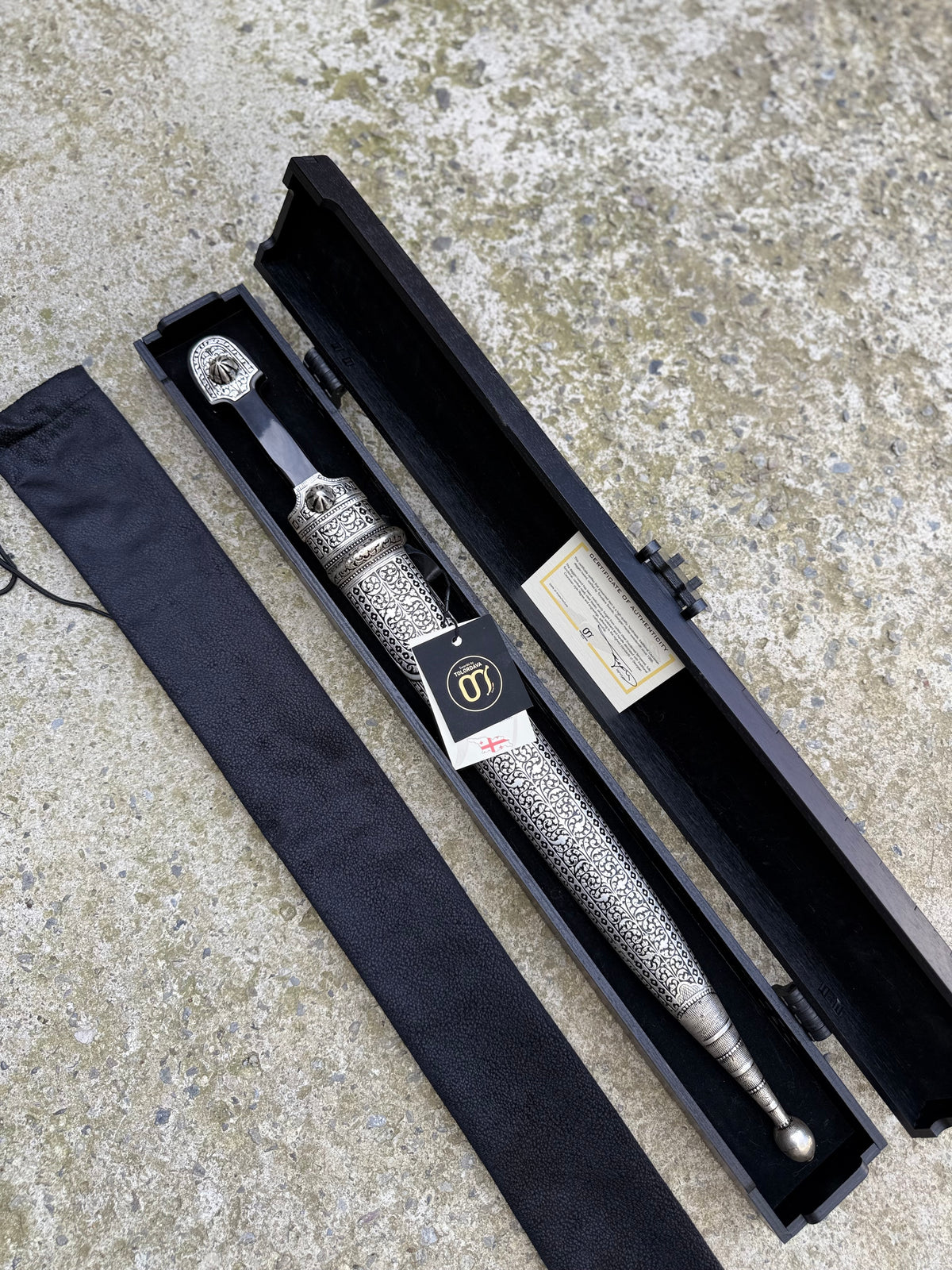Caucasian Dagger (029)