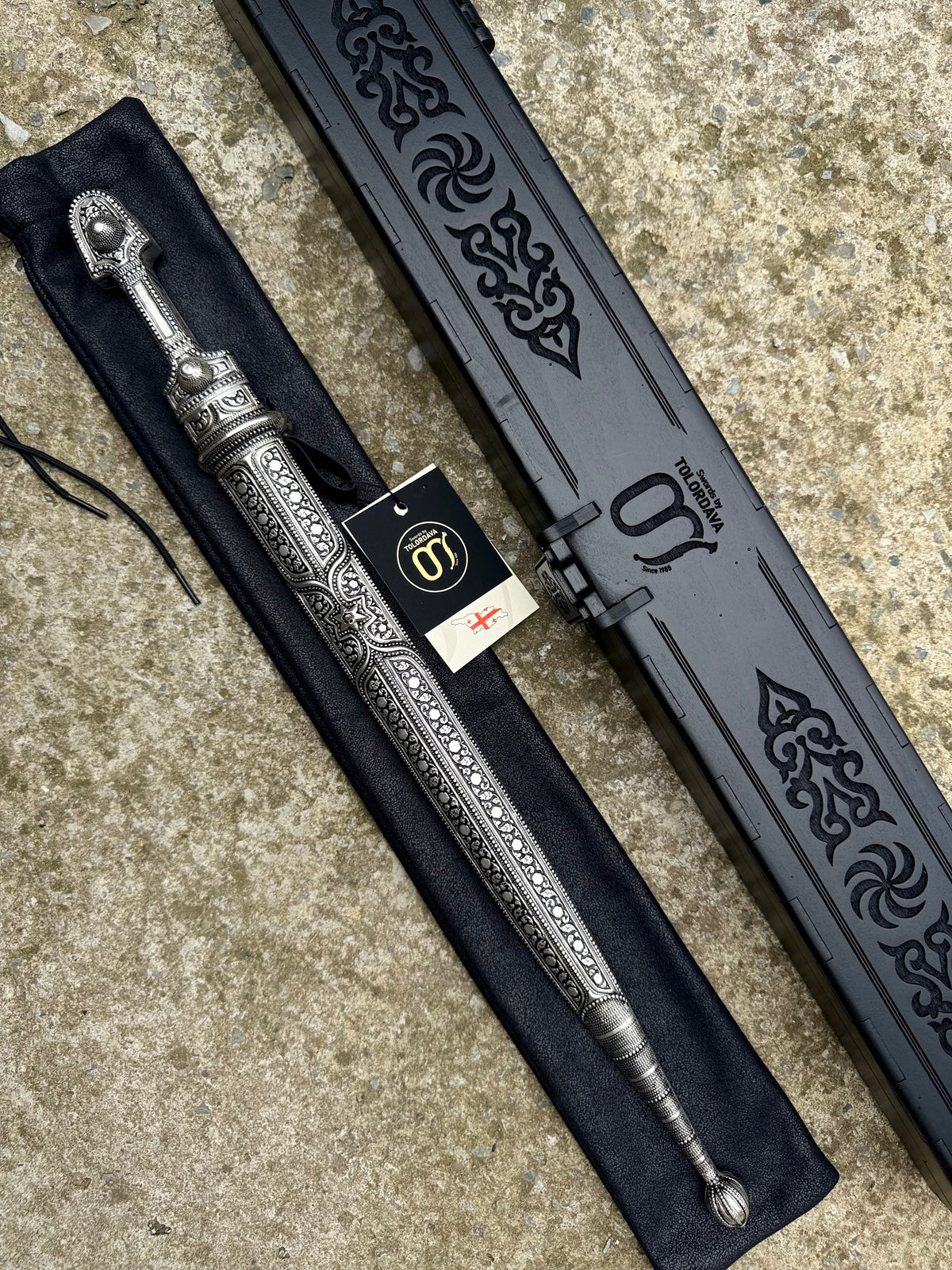 Caucasian Dagger (055)
