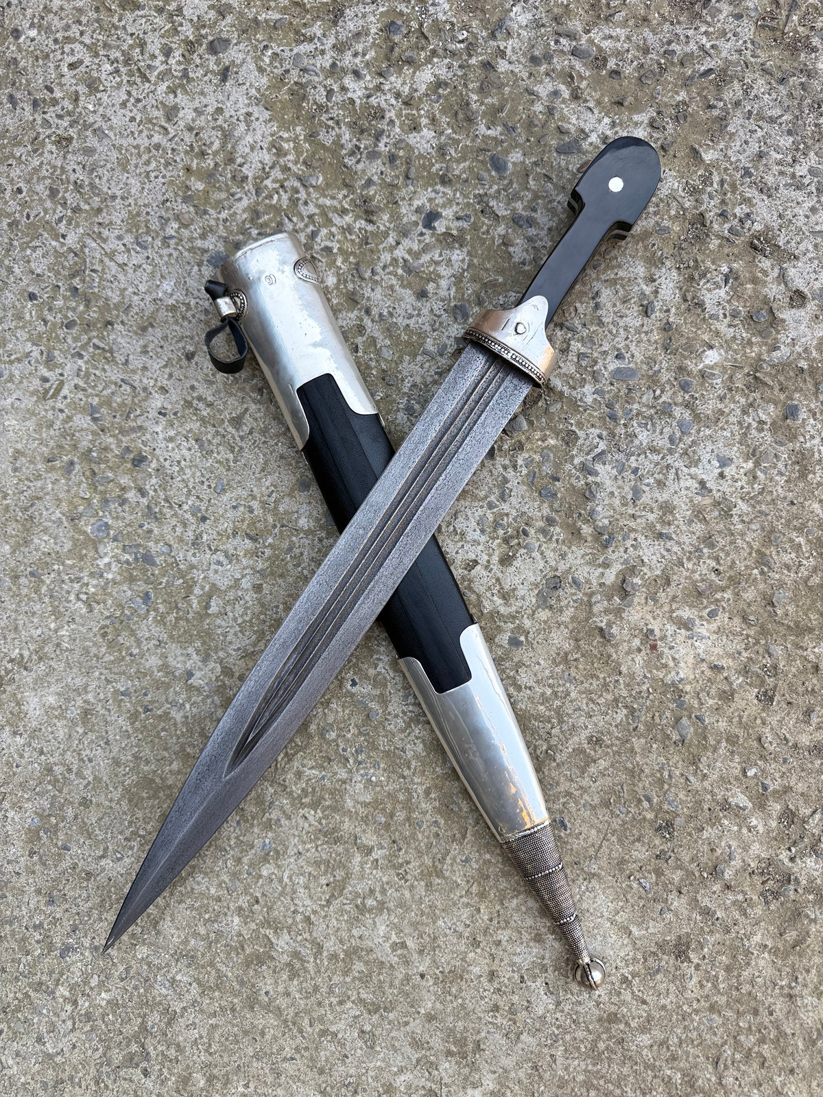 Georgian Dagger (035)