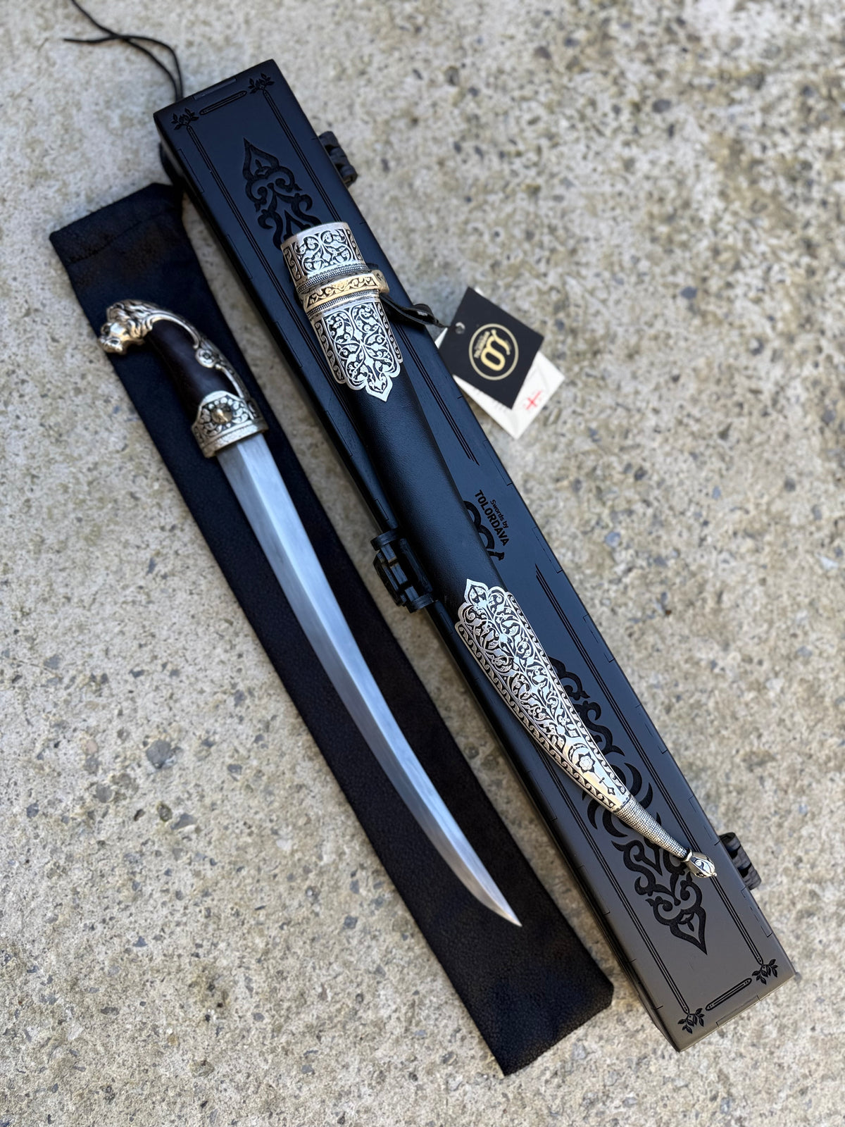 Bebut Dagger "Lion" (003)