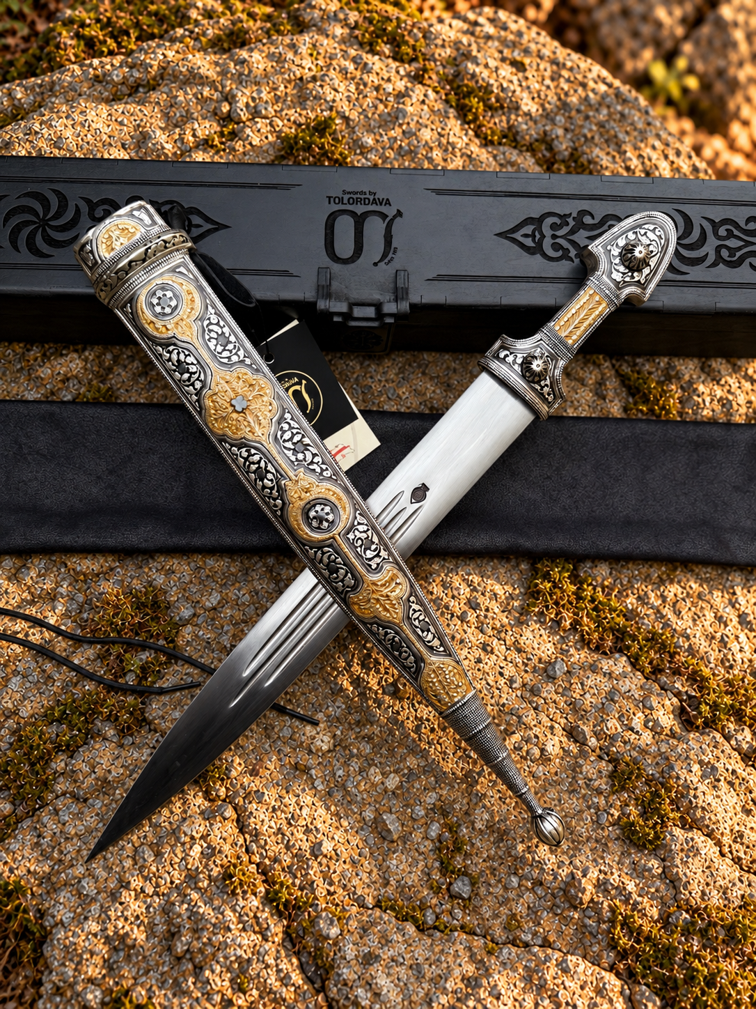 Caucasian Dagger (057)
