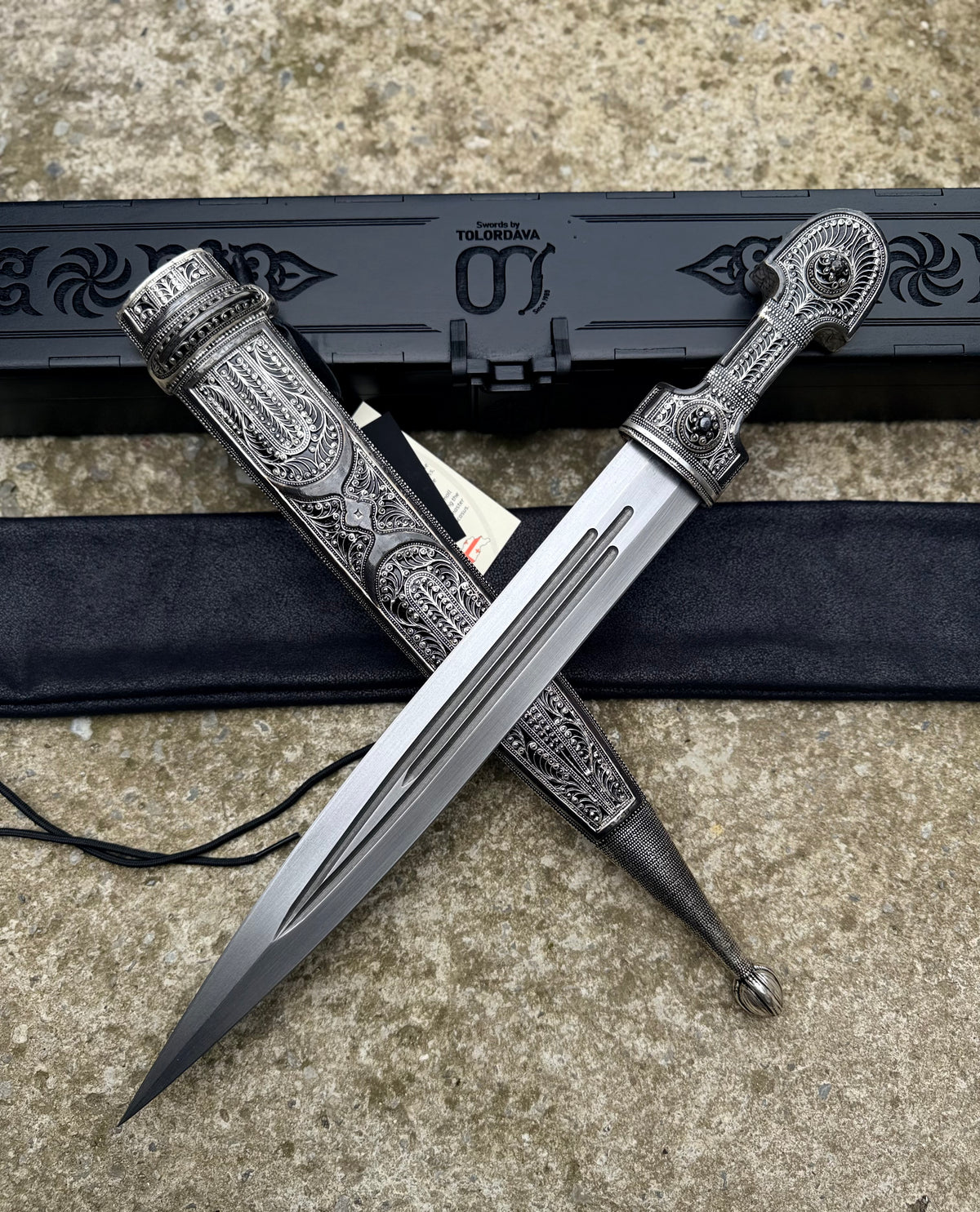 Georgian Dagger (054)