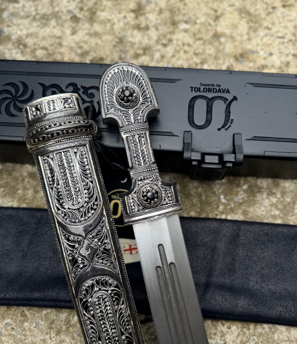Georgian Dagger (054)